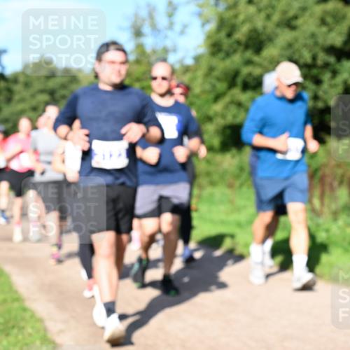 27.09.2026 - 35. Volkslauf durch das schöne Alstertal Dr. Thomas Lammeyer http://msf.ph/oto/10565110 27.09.2026 10:36:55 Laufen  meine-sportfotos.de