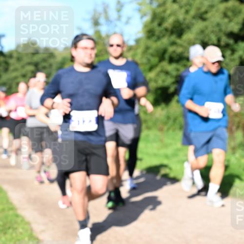 27.09.2026 - 35. Volkslauf durch das schöne Alstertal Dr. Thomas Lammeyer http://msf.ph/oto/10565111 27.09.2026 10:36:55 Laufen  meine-sportfotos.de