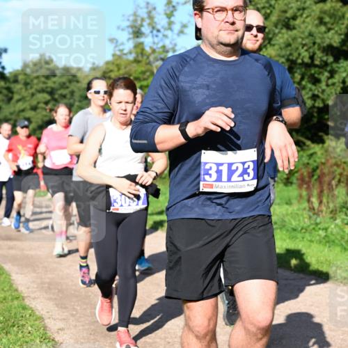 27.09.2026 - 35. Volkslauf durch das schöne Alstertal Dr. Thomas Lammeyer http://msf.ph/oto/10565119 27.09.2026 10:36:56 Laufen 3123 meine-sportfotos.de