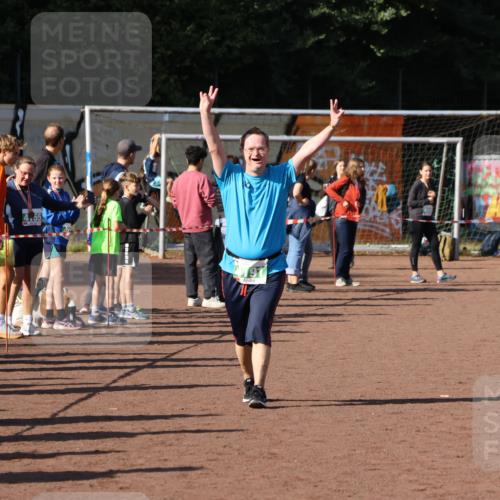 27.09.2026 - 35. Volkslauf durch das schöne Alstertal Strokosch-Dieckow http://msf.ph/oto/10565172 27.09.2026 11:12:23 Ziel 4191 meine-sportfotos.de