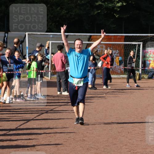 27.09.2026 - 35. Volkslauf durch das schöne Alstertal Strokosch-Dieckow http://msf.ph/oto/10565180 27.09.2026 11:12:23 Ziel 4191 meine-sportfotos.de