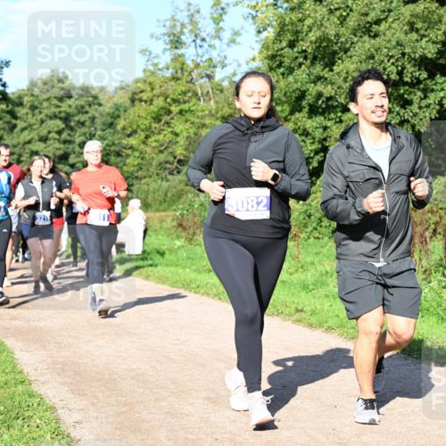 27.09.2026 - 35. Volkslauf durch das schöne Alstertal Dr. Thomas Lammeyer http://msf.ph/oto/10565197 27.09.2026 10:37:05 Laufen 3352, 3082, 3215, 761 meine-sportfotos.de