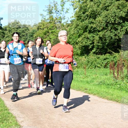 27.09.2026 - 35. Volkslauf durch das schöne Alstertal Dr. Thomas Lammeyer http://msf.ph/oto/10565213 27.09.2026 10:37:07 Laufen 3352, 3215, 386, 3011 meine-sportfotos.de