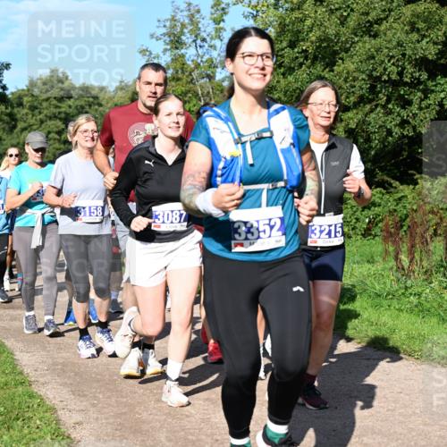 27.09.2026 - 35. Volkslauf durch das schöne Alstertal Dr. Thomas Lammeyer http://msf.ph/oto/10565230 27.09.2026 10:37:09 Laufen 3161, 3158, 3087, 3352, 3215 meine-sportfotos.de