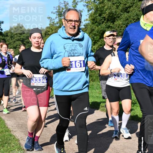 27.09.2026 - 35. Volkslauf durch das schöne Alstertal Dr. Thomas Lammeyer http://msf.ph/oto/10565269 27.09.2026 10:37:13 Laufen 3334, 161, 3338 meine-sportfotos.de