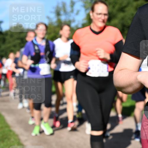 27.09.2026 - 35. Volkslauf durch das schöne Alstertal Dr. Thomas Lammeyer http://msf.ph/oto/10565286 27.09.2026 10:37:15 Laufen  meine-sportfotos.de