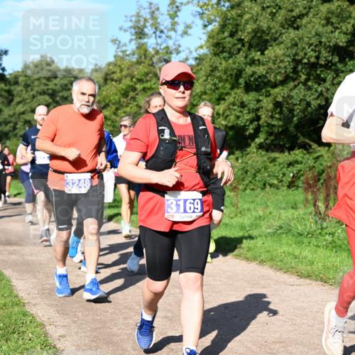 27.09.2026 - 35. Volkslauf durch das schöne Alstertal Dr. Thomas Lammeyer http://msf.ph/oto/10565329 27.09.2026 10:37:20 Laufen 3248, 3169 meine-sportfotos.de