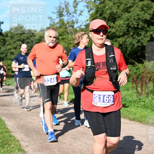 27.09.2026 - 35. Volkslauf durch das schöne Alstertal Dr. Thomas Lammeyer http://msf.ph/oto/10565333 27.09.2026 10:37:20 Laufen 3248, 3169 meine-sportfotos.de