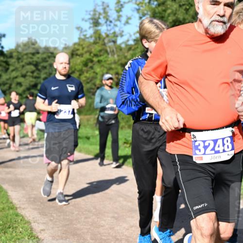 27.09.2026 - 35. Volkslauf durch das schöne Alstertal Dr. Thomas Lammeyer http://msf.ph/oto/10565346 27.09.2026 10:37:22 Laufen 3248 meine-sportfotos.de