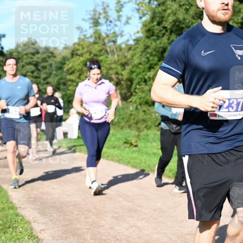 27.09.2026 - 35. Volkslauf durch das schöne Alstertal Dr. Thomas Lammeyer http://msf.ph/oto/10565361 27.09.2026 10:37:23 Laufen 237 meine-sportfotos.de