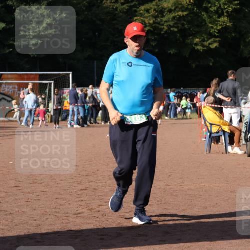 27.09.2026 - 35. Volkslauf durch das schöne Alstertal Strokosch-Dieckow http://msf.ph/oto/10565405 27.09.2026 11:11:11 Ziel 4183 meine-sportfotos.de
