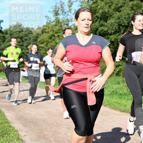 27.09.2026 - 35. Volkslauf durch das schöne Alstertal Dr. Thomas Lammeyer http://msf.ph/oto/10565406 27.09.2026 10:37:28 Laufen 114, 39, 1, 3303 meine-sportfotos.de