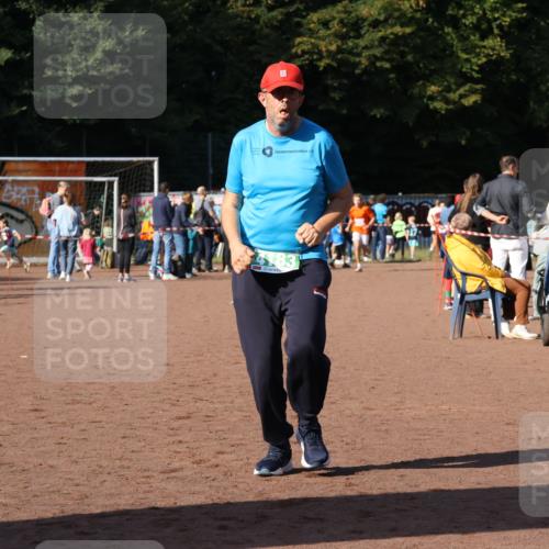 27.09.2026 - 35. Volkslauf durch das schöne Alstertal Strokosch-Dieckow http://msf.ph/oto/10565428 27.09.2026 11:11:11 Ziel 4183 meine-sportfotos.de