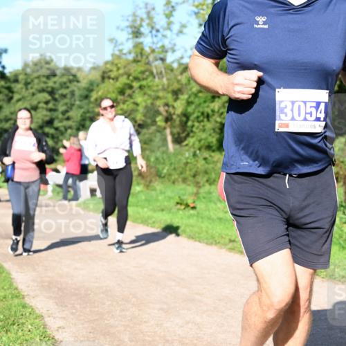 27.09.2026 - 35. Volkslauf durch das schöne Alstertal Dr. Thomas Lammeyer http://msf.ph/oto/10565509 27.09.2026 10:37:39 Laufen 3054 meine-sportfotos.de