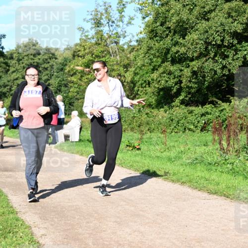 27.09.2026 - 35. Volkslauf durch das schöne Alstertal Dr. Thomas Lammeyer http://msf.ph/oto/10565517 27.09.2026 10:37:40 Laufen 3197, 3199 meine-sportfotos.de