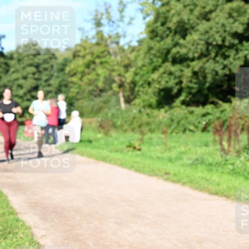 27.09.2026 - 35. Volkslauf durch das schöne Alstertal Dr. Thomas Lammeyer http://msf.ph/oto/10565544 27.09.2026 10:37:43 Laufen  meine-sportfotos.de