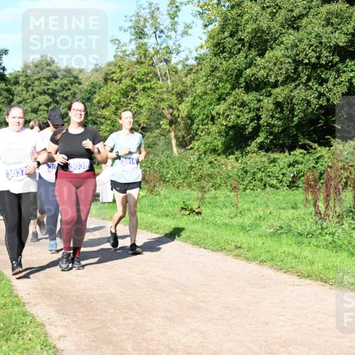 27.09.2026 - 35. Volkslauf durch das schöne Alstertal Dr. Thomas Lammeyer http://msf.ph/oto/10565566 27.09.2026 10:37:46 Laufen 3037, 36, 3038, 3014 meine-sportfotos.de