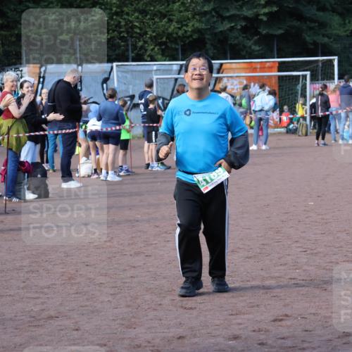 27.09.2026 - 35. Volkslauf durch das schöne Alstertal Strokosch-Dieckow http://msf.ph/oto/10565571 27.09.2026 11:10:06 Ziel 4189 meine-sportfotos.de