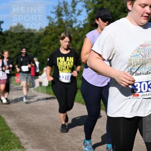 27.09.2026 - 35. Volkslauf durch das schöne Alstertal Dr. Thomas Lammeyer http://msf.ph/oto/10565594 27.09.2026 10:37:49 Laufen 3318, 3037 meine-sportfotos.de