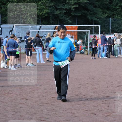 27.09.2026 - 35. Volkslauf durch das schöne Alstertal Strokosch-Dieckow http://msf.ph/oto/10565595 27.09.2026 11:10:05 Ziel 4189 meine-sportfotos.de