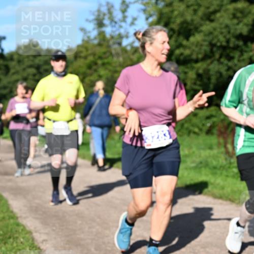 27.09.2026 - 35. Volkslauf durch das schöne Alstertal Dr. Thomas Lammeyer http://msf.ph/oto/10565664 27.09.2026 10:37:56 Laufen  meine-sportfotos.de