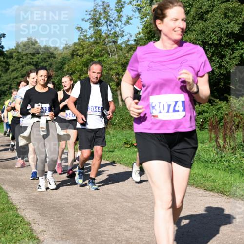 27.09.2026 - 35. Volkslauf durch das schöne Alstertal Dr. Thomas Lammeyer http://msf.ph/oto/10565792 27.09.2026 10:38:14 Laufen 3073, 30, 3044, 3074 meine-sportfotos.de