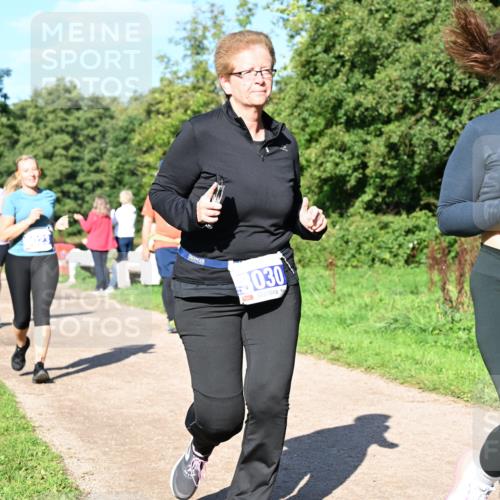 27.09.2026 - 35. Volkslauf durch das schöne Alstertal Dr. Thomas Lammeyer http://msf.ph/oto/10565867 27.09.2026 10:38:23 Laufen 030, 3238 meine-sportfotos.de
