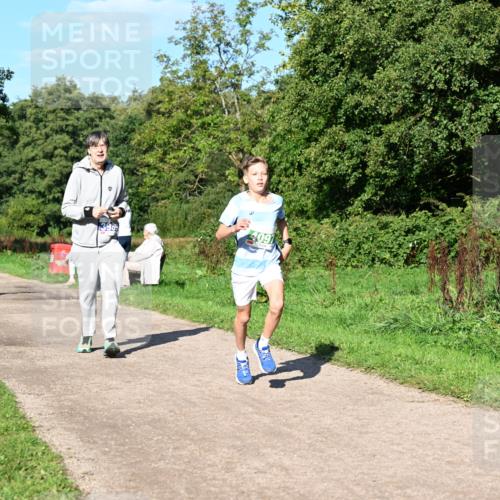 27.09.2026 - 35. Volkslauf durch das schöne Alstertal Dr. Thomas Lammeyer http://msf.ph/oto/10565928 27.09.2026 10:38:38 Laufen 3989, 4091 meine-sportfotos.de