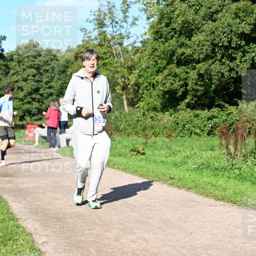 27.09.2026 - 35. Volkslauf durch das schöne Alstertal Dr. Thomas Lammeyer http://msf.ph/oto/10565946 27.09.2026 10:38:40 Laufen 3969 meine-sportfotos.de