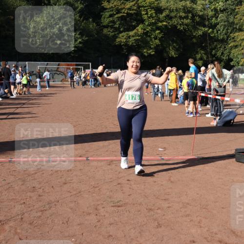 27.09.2026 - 35. Volkslauf durch das schöne Alstertal Strokosch-Dieckow http://msf.ph/oto/10565956 27.09.2026 11:06:21 Ziel 4176 meine-sportfotos.de
