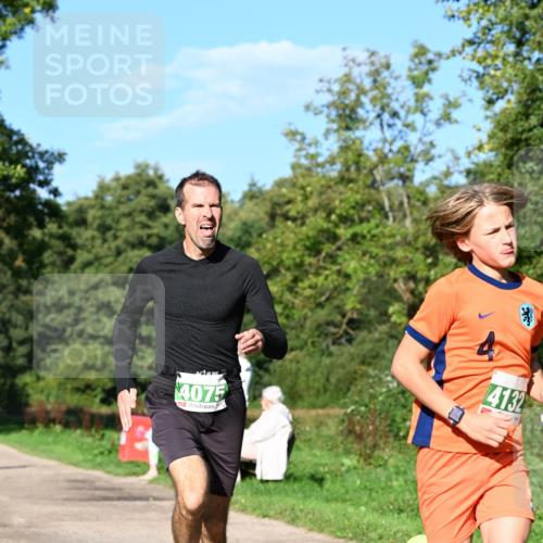 27.09.2026 - 35. Volkslauf durch das schöne Alstertal Dr. Thomas Lammeyer http://msf.ph/oto/10566004 27.09.2026 10:38:59 Laufen 4075, 4132 meine-sportfotos.de