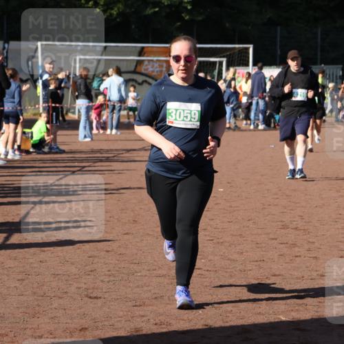 27.09.2026 - 35. Volkslauf durch das schöne Alstertal Strokosch-Dieckow http://msf.ph/oto/10566095 27.09.2026 11:05:59 Ziel 3059, 4171, 4172, 4210, 4955 meine-sportfotos.de