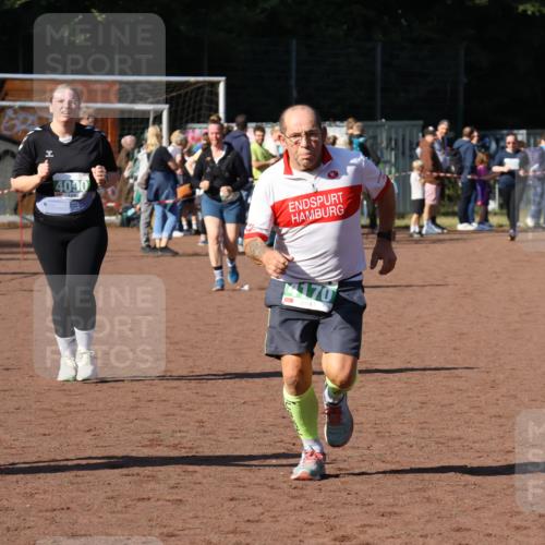 27.09.2026 - 35. Volkslauf durch das schöne Alstertal Strokosch-Dieckow http://msf.ph/oto/10566177 27.09.2026 11:05:43 Ziel 4090, 4170 meine-sportfotos.de