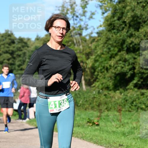 27.09.2026 - 35. Volkslauf durch das schöne Alstertal Dr. Thomas Lammeyer http://msf.ph/oto/10566369 27.09.2026 10:40:02 Laufen 4138 meine-sportfotos.de