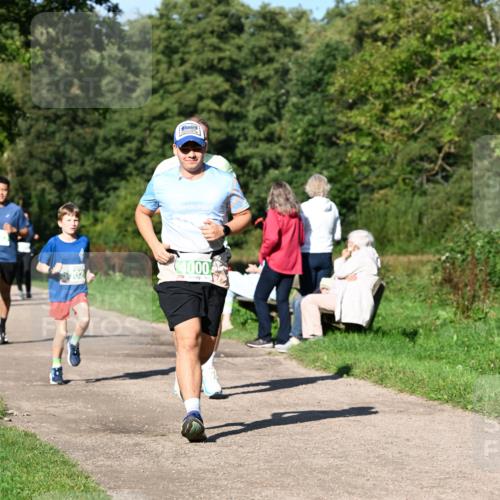 27.09.2026 - 35. Volkslauf durch das schöne Alstertal Dr. Thomas Lammeyer http://msf.ph/oto/10566439 27.09.2026 10:40:14 Laufen 4000 meine-sportfotos.de
