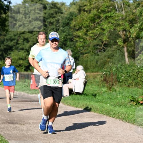 27.09.2026 - 35. Volkslauf durch das schöne Alstertal Dr. Thomas Lammeyer http://msf.ph/oto/10566444 27.09.2026 10:40:15 Laufen 5002, 4000, 100 meine-sportfotos.de