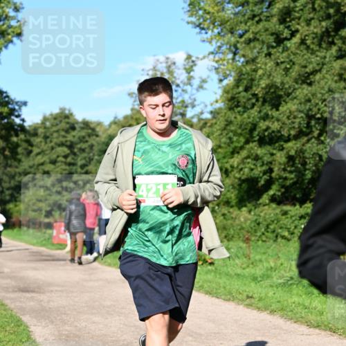 27.09.2026 - 35. Volkslauf durch das schöne Alstertal Dr. Thomas Lammeyer http://msf.ph/oto/10566618 27.09.2026 10:40:46 Laufen 421 meine-sportfotos.de