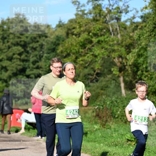 27.09.2026 - 35. Volkslauf durch das schöne Alstertal Dr. Thomas Lammeyer http://msf.ph/oto/10566631 27.09.2026 10:40:52 Laufen 4242, 4213 meine-sportfotos.de