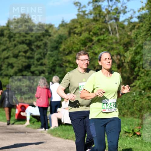 27.09.2026 - 35. Volkslauf durch das schöne Alstertal Dr. Thomas Lammeyer http://msf.ph/oto/10566637 27.09.2026 10:40:53 Laufen 4242 meine-sportfotos.de