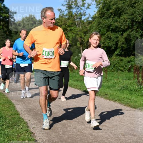 27.09.2026 - 35. Volkslauf durch das schöne Alstertal Dr. Thomas Lammeyer http://msf.ph/oto/10566770 27.09.2026 10:41:14 Laufen 4130, 4067, 4134 meine-sportfotos.de