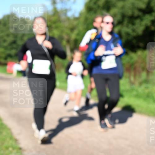27.09.2026 - 35. Volkslauf durch das schöne Alstertal Dr. Thomas Lammeyer http://msf.ph/oto/10566861 27.09.2026 10:41:31 Laufen 30 meine-sportfotos.de