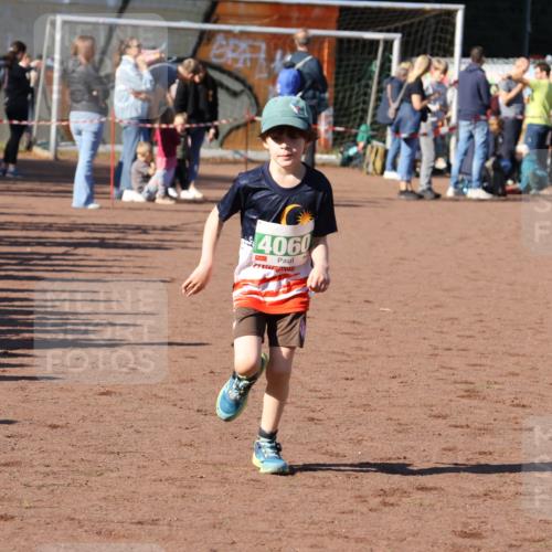 27.09.2026 - 35. Volkslauf durch das schöne Alstertal Strokosch-Dieckow http://msf.ph/oto/10566899 27.09.2026 11:02:53 Ziel 4060 meine-sportfotos.de