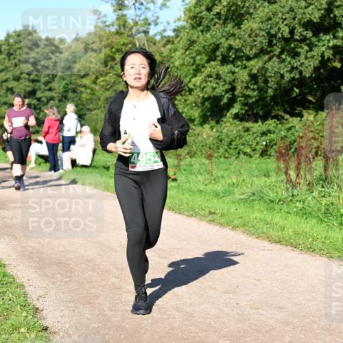 27.09.2026 - 35. Volkslauf durch das schöne Alstertal Dr. Thomas Lammeyer http://msf.ph/oto/10566967 27.09.2026 10:41:45 Laufen 4954 meine-sportfotos.de