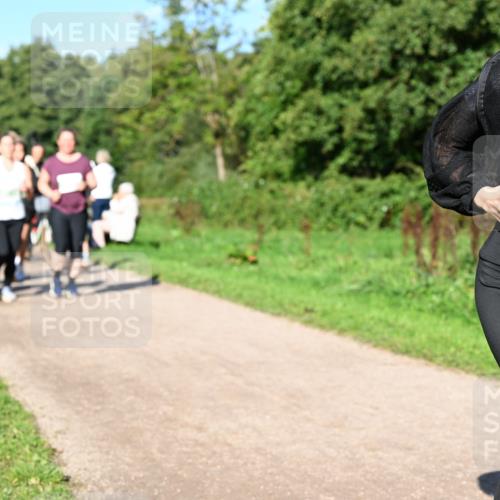 27.09.2026 - 35. Volkslauf durch das schöne Alstertal Dr. Thomas Lammeyer http://msf.ph/oto/10566979 27.09.2026 10:41:46 Laufen 4954 meine-sportfotos.de