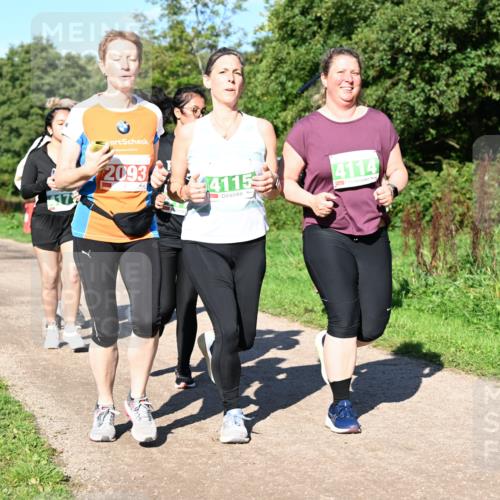27.09.2026 - 35. Volkslauf durch das schöne Alstertal Dr. Thomas Lammeyer http://msf.ph/oto/10567008 27.09.2026 10:41:49 Laufen 2093, 4115, 4114 meine-sportfotos.de