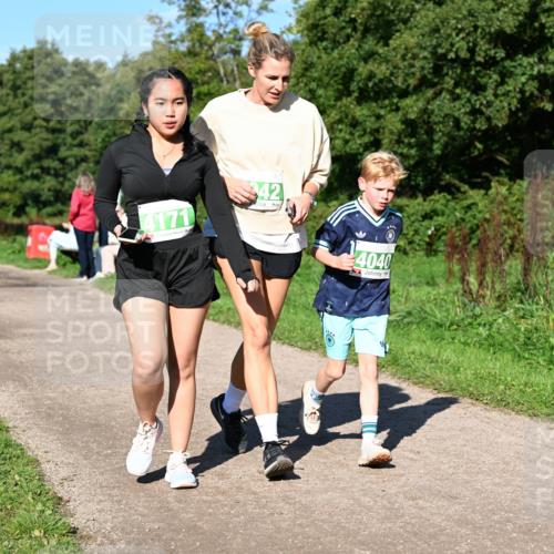 27.09.2026 - 35. Volkslauf durch das schöne Alstertal Dr. Thomas Lammeyer http://msf.ph/oto/10567025 27.09.2026 10:41:52 Laufen 4171, 42, 4040 meine-sportfotos.de