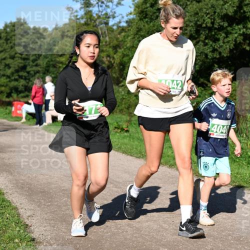 27.09.2026 - 35. Volkslauf durch das schöne Alstertal Dr. Thomas Lammeyer http://msf.ph/oto/10567028 27.09.2026 10:41:52 Laufen 173, 4042, 4040 meine-sportfotos.de