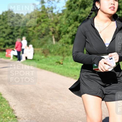 27.09.2026 - 35. Volkslauf durch das schöne Alstertal Dr. Thomas Lammeyer http://msf.ph/oto/10567042 27.09.2026 10:41:53 Laufen  meine-sportfotos.de