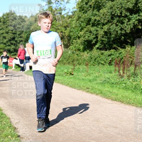 27.09.2026 - 35. Volkslauf durch das schöne Alstertal Dr. Thomas Lammeyer http://msf.ph/oto/10567061 27.09.2026 10:41:58 Laufen 4108 meine-sportfotos.de