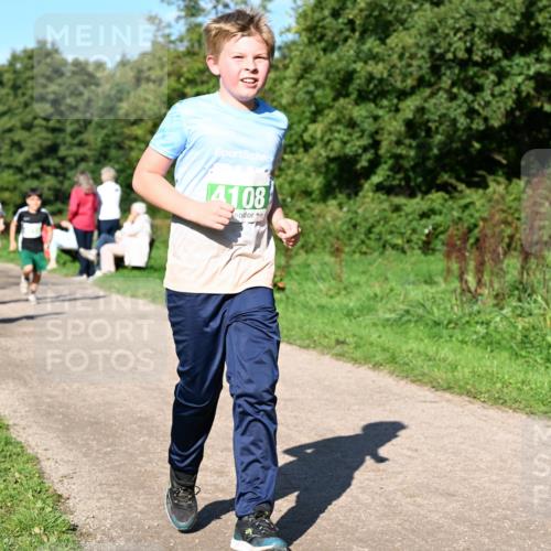 27.09.2026 - 35. Volkslauf durch das schöne Alstertal Dr. Thomas Lammeyer http://msf.ph/oto/10567065 27.09.2026 10:41:58 Laufen 4108 meine-sportfotos.de